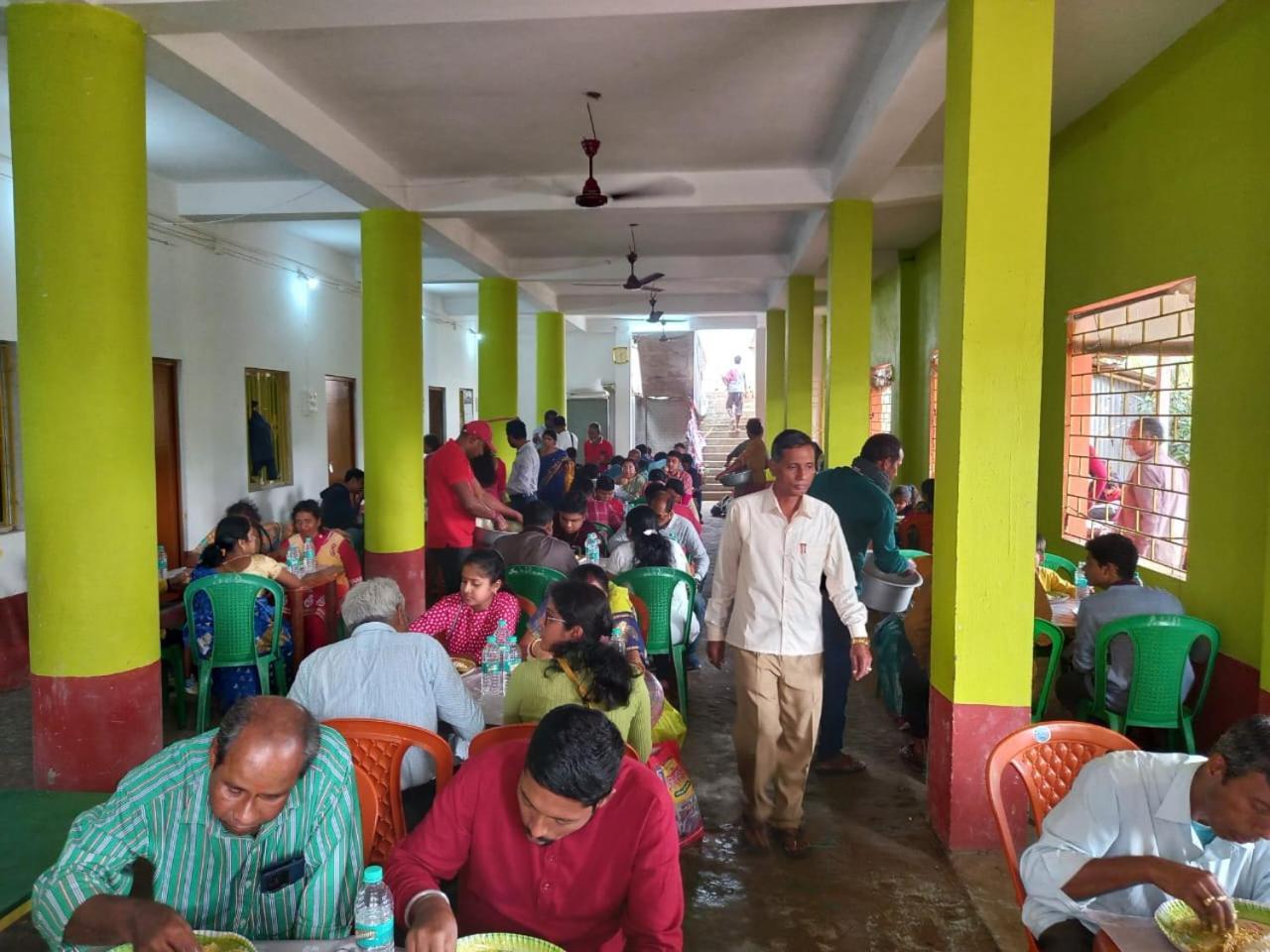 Atal Bhaban - Gangasagar Hotel Dhablat Kültér fotó